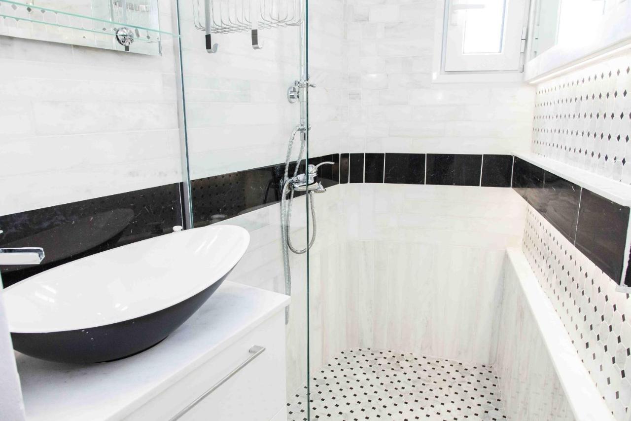 Gorgeous Penthouse With Private Jacuzzi And Amazing View! Lejlighed Athen Eksteriør billede