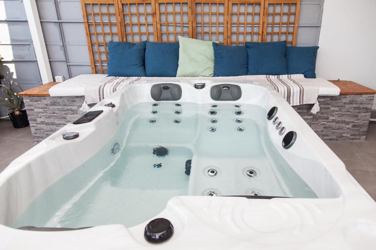 Gorgeous Penthouse With Private Jacuzzi And Amazing View! Lejlighed Athen Eksteriør billede